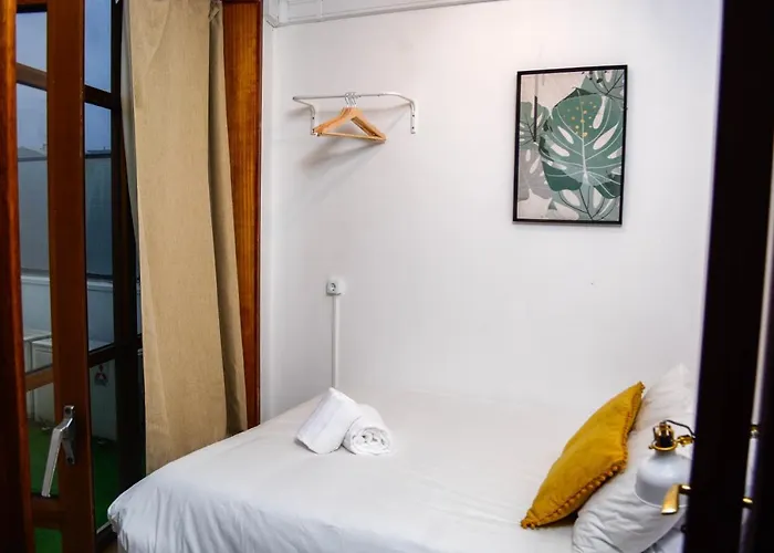 Travel & Live Marques *